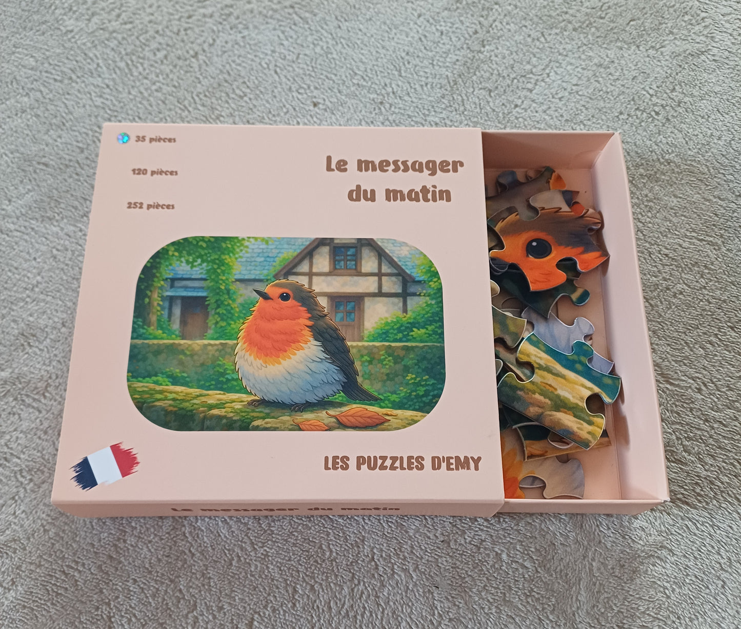 Boite de puzzle 35 pieces.  Puzzle nature rouge gorge . Finition soft touch . Fabrication française