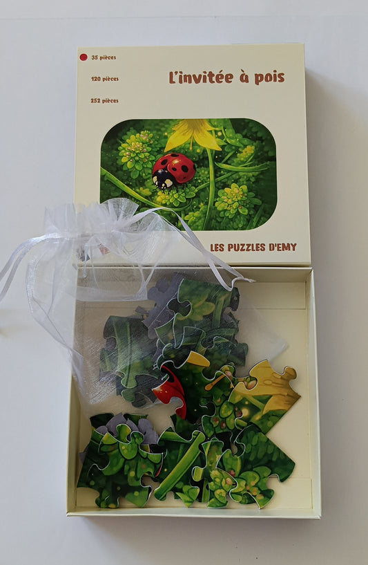 Puzzle pour enfants - COCCINELLE - L’invitée à pois